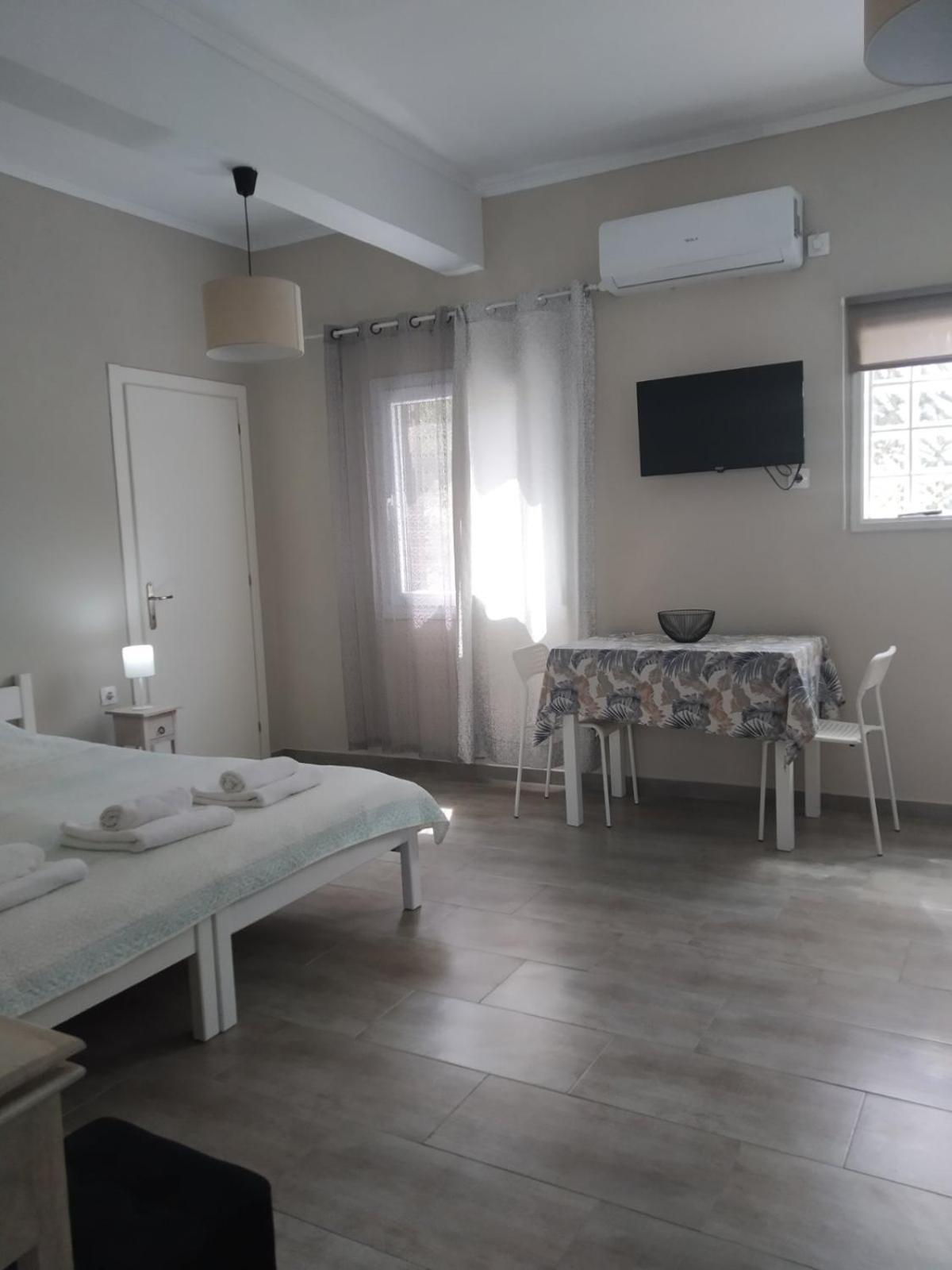 Trousas Apartments 로다 외부 사진