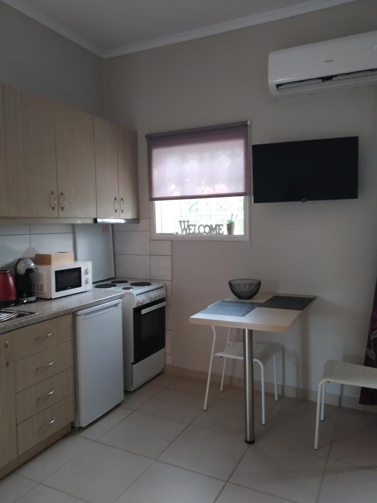 Trousas Apartments 로다 외부 사진