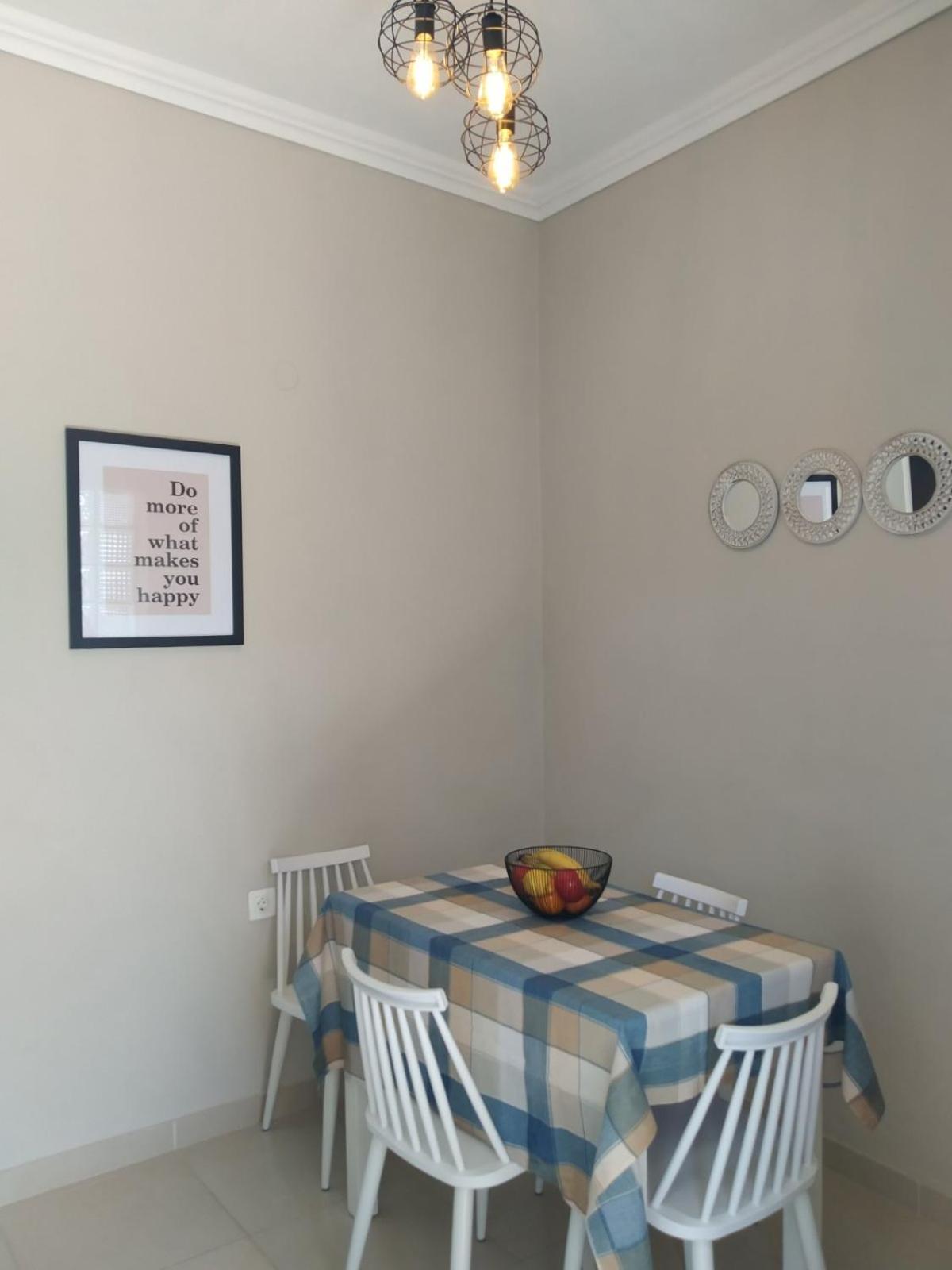 Trousas Apartments 로다 외부 사진