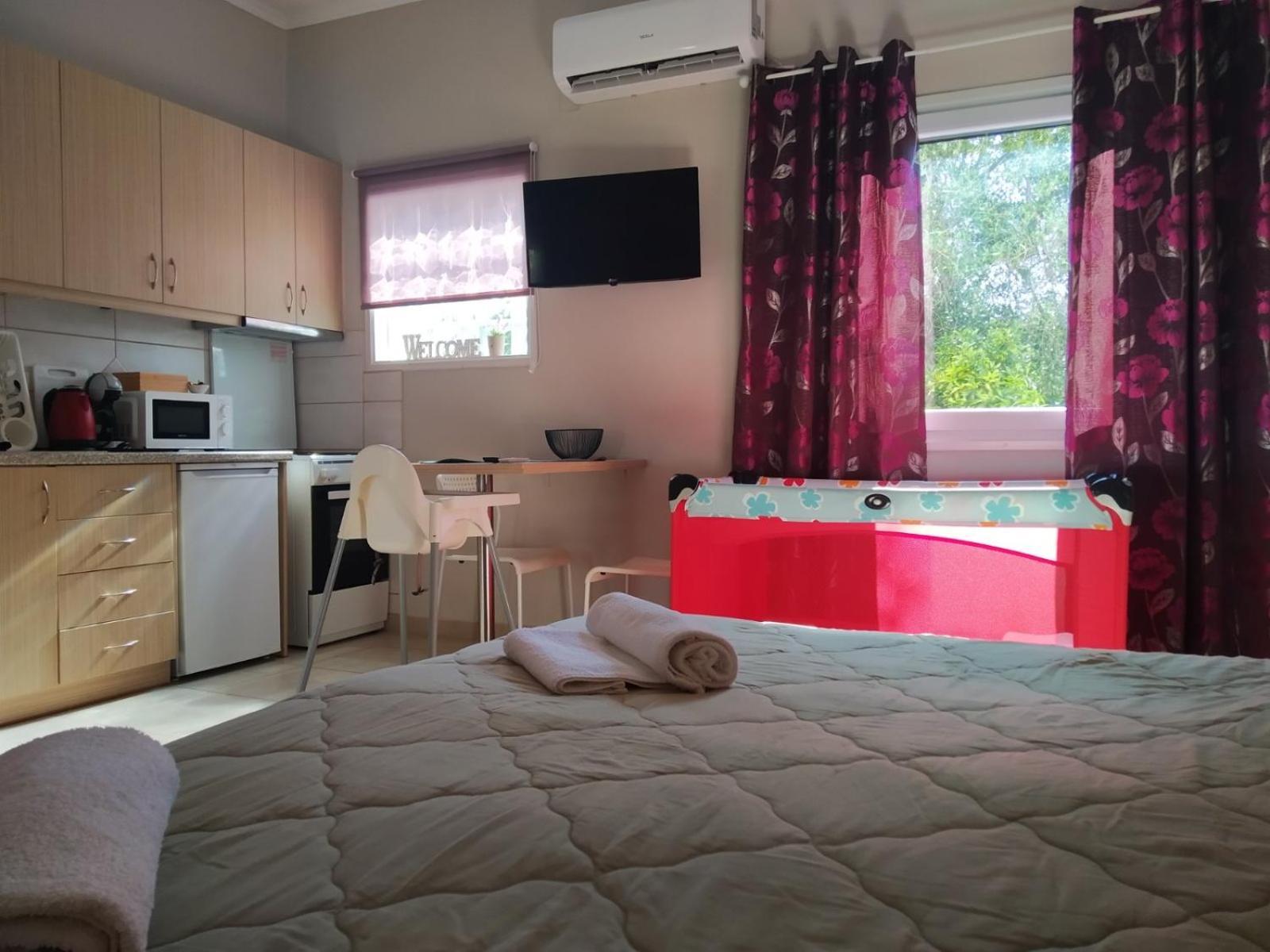 Trousas Apartments 로다 외부 사진