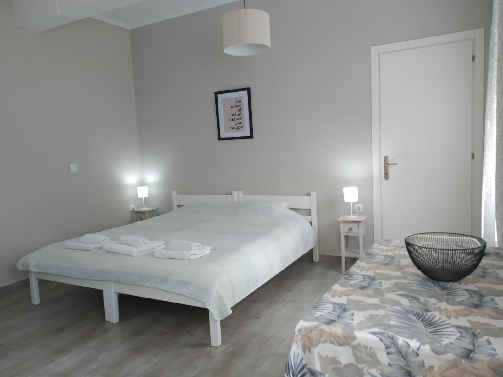 Trousas Apartments 로다 외부 사진